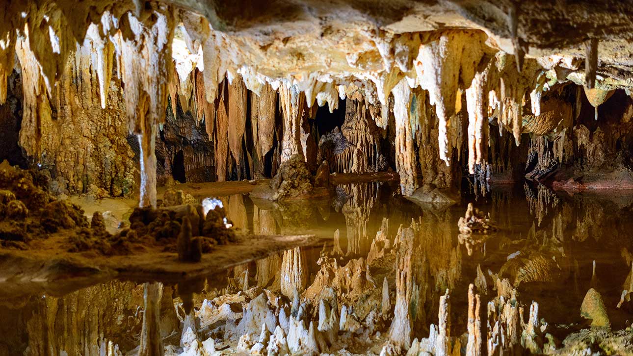 Exploring the Underground Marvels: Luray Caverns