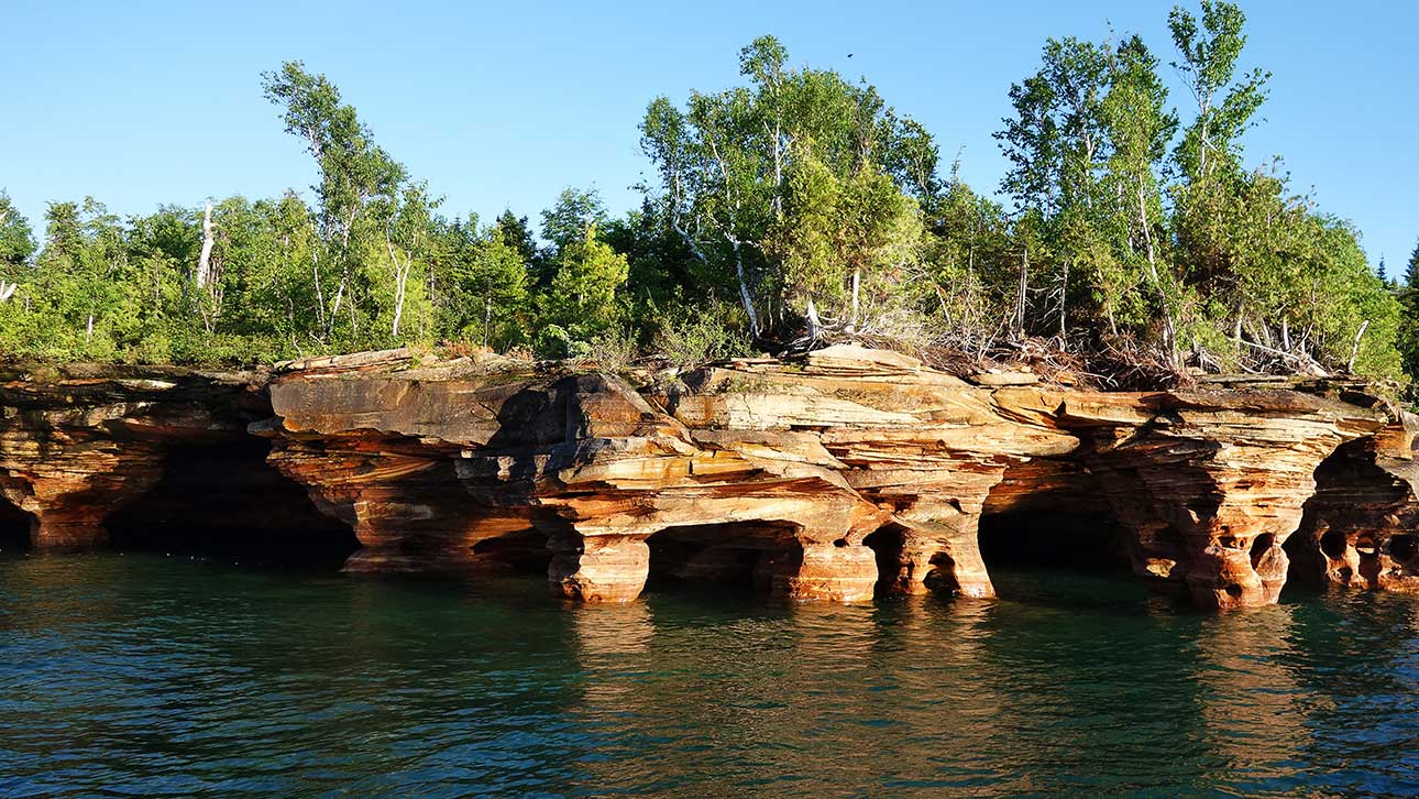 What are some of the best travel locations that most people have never heard of? #03 Discover the Apostle Islands