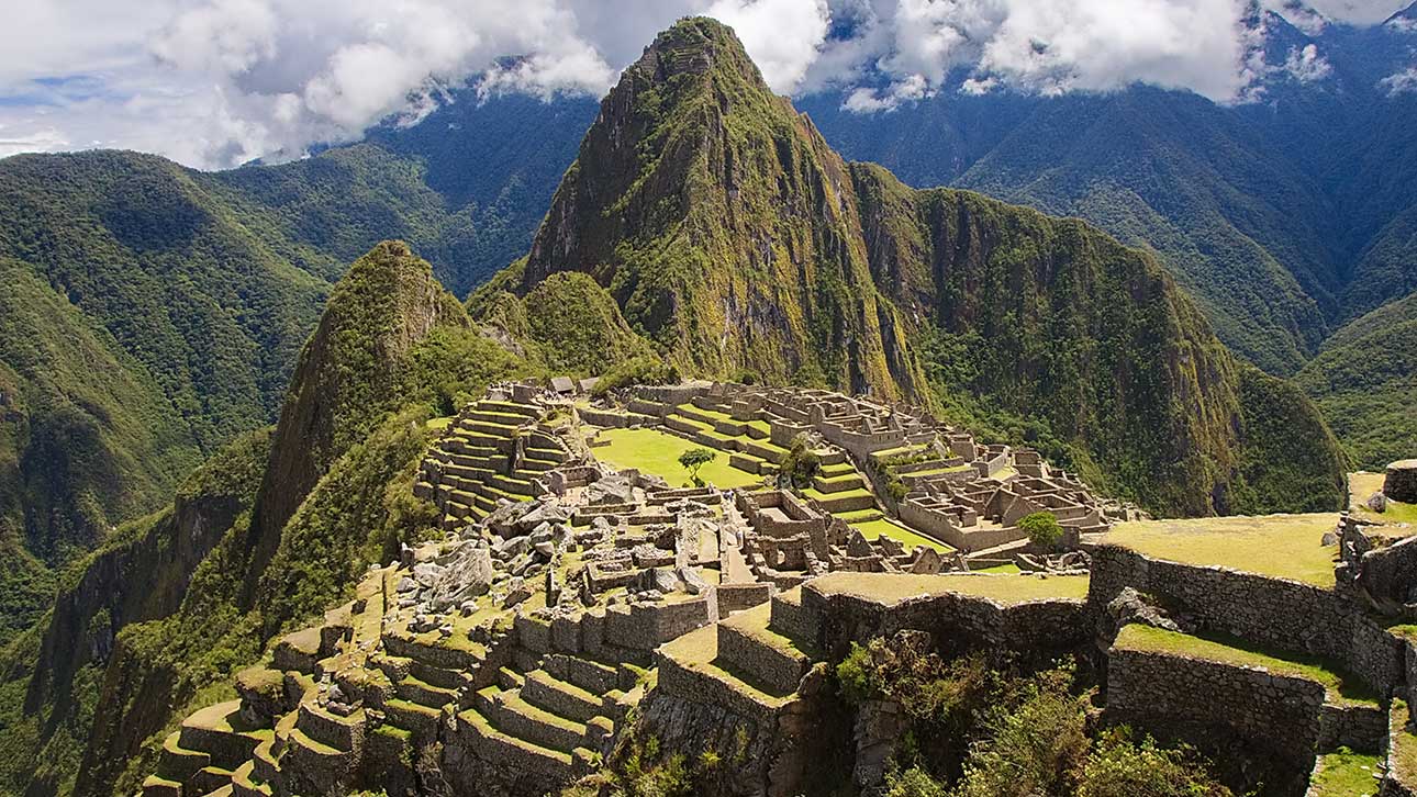 Unveiling the Mysteries of Machu Picchu: Exploring Peru's Ancient Incan City